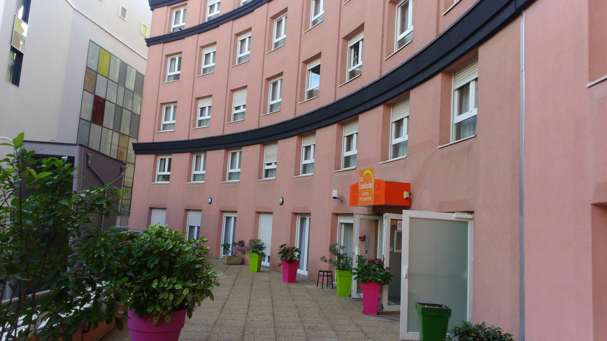 Appart'Hotel Laureades Clermont-Ferrand Centre Jaude Экстерьер фото
